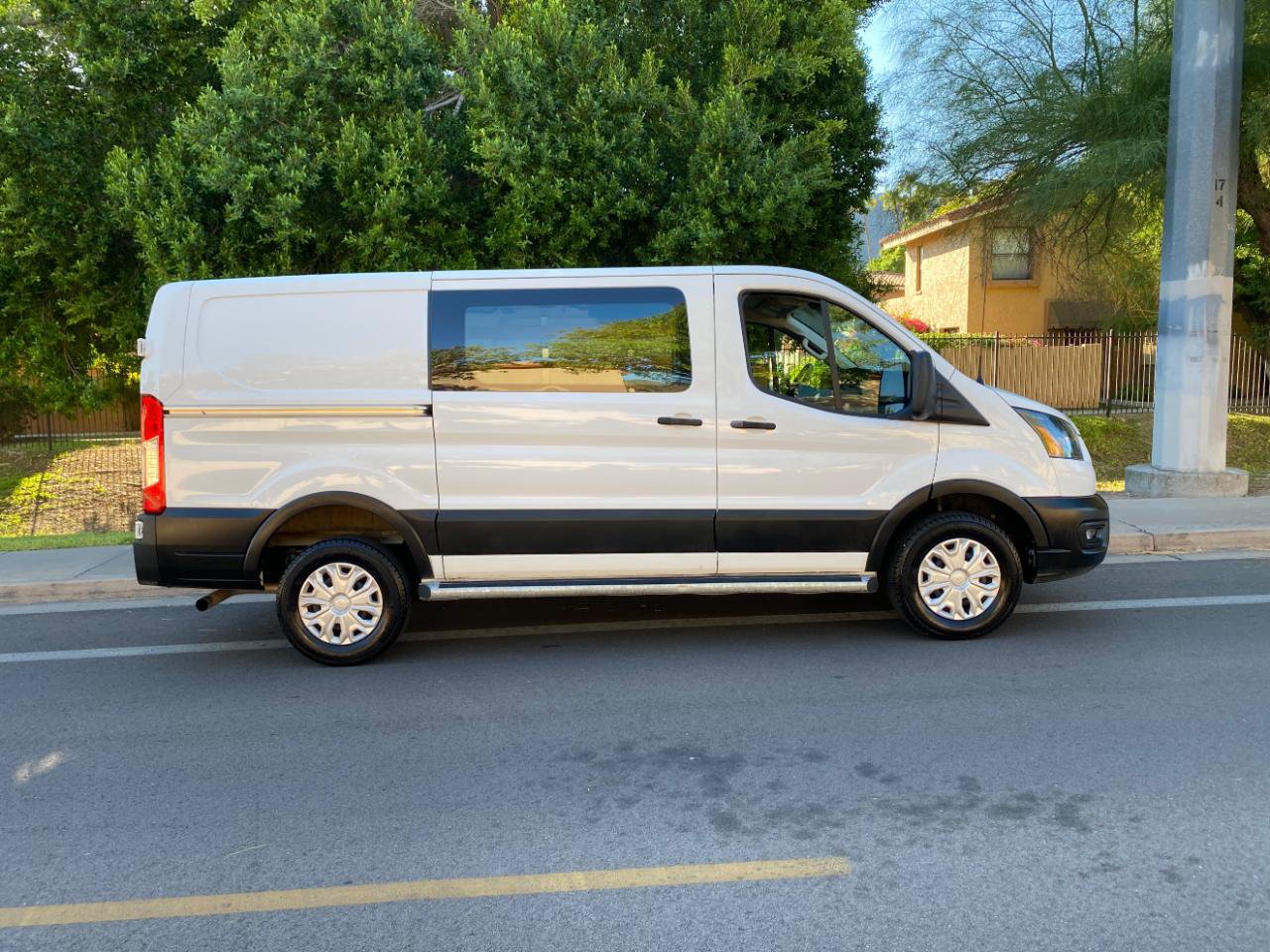 Used 2025 Ford Transit 250 Low Roof w/ Exterior Upgrade Package RWD image 6