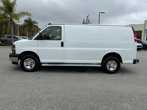 Used 2024 Chevrolet Express 2500 w/ Driver Convenience Package image 5