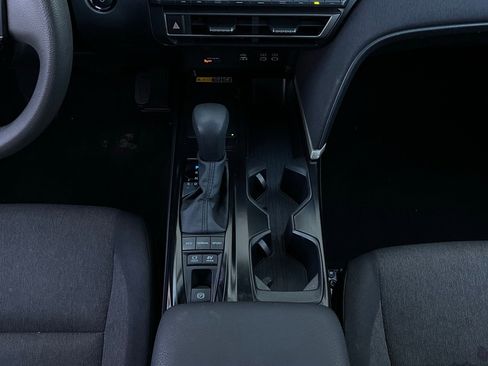 Used 2025 Toyota Camry LE image 14