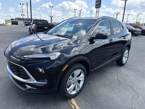 New 2026 Buick Encore GX Preferred w/ Comfort Package FWD image 3
