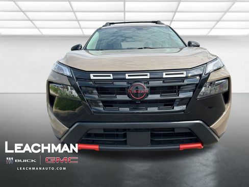 Used 2025 Nissan Rogue Rock Creek w/ Rock Creek Premium Package AWD/4WD image 9