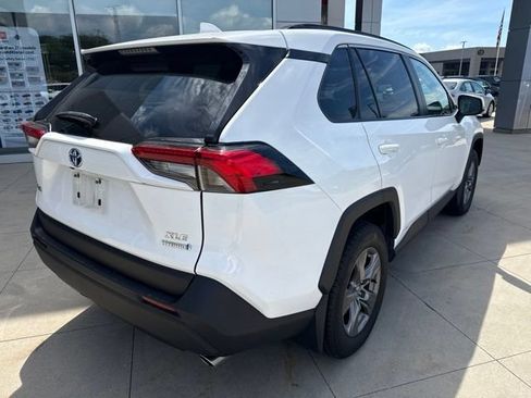 Used 2024 Toyota RAV4 XLE w/ Convenience Package AWD/4WD image 7