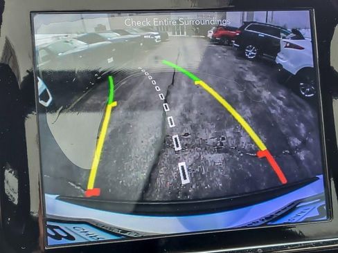 Used 2019 Jeep Grand Cherokee High Altitude image 16