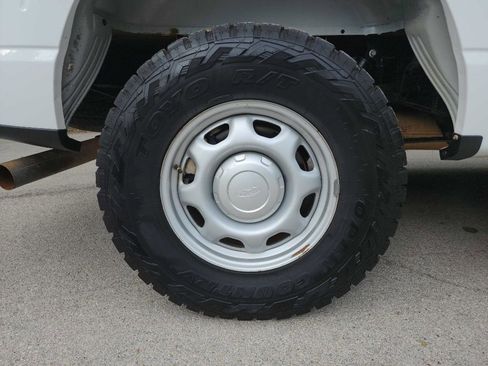 Used 2021 Ford F150 XL w/ Trailer Tow Package image 11