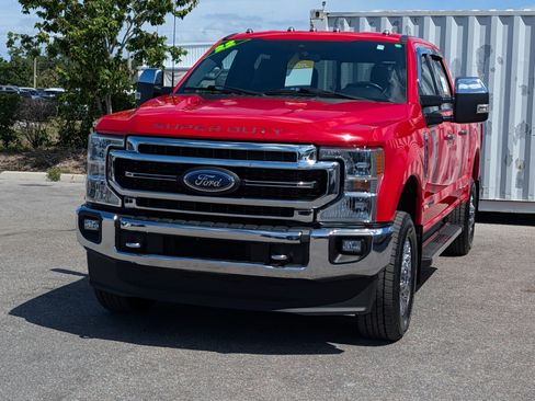 Used 2022 Ford F350 Lariat w/ Chrome Package image 7