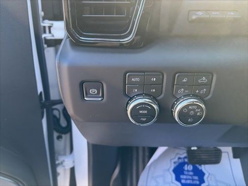 New 2026 GMC Sierra 1500 AT4X image 19