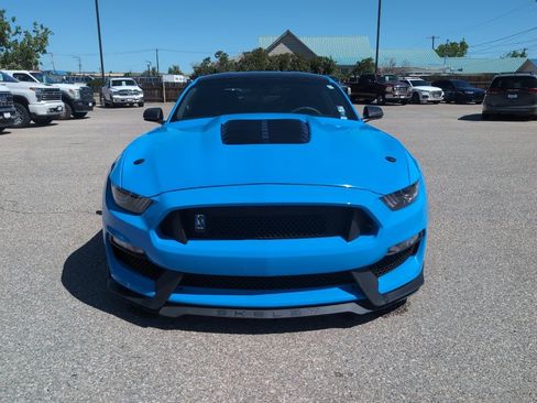 Used 2017 Ford Mustang Shelby GT350 w/ Electronics Package RWD image 3