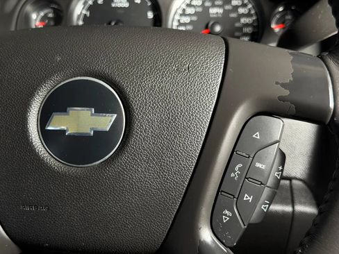 Used 2010 Chevrolet Avalanche LT w/ Luxury Package RWD image 31