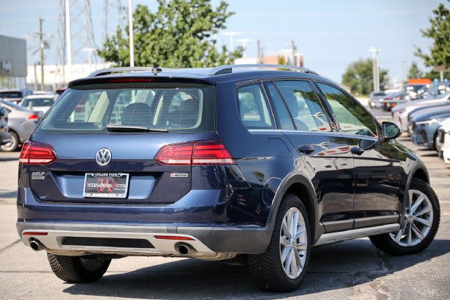 Used 2019 Volkswagen Golf Alltrack S AWD/4WD image 3
