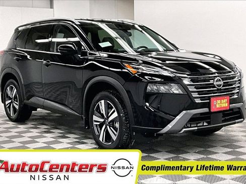 New 2025 Nissan Rogue SL image 1