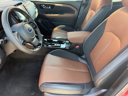 Used 2026 Subaru Forester Touring AWD/4WD image 10