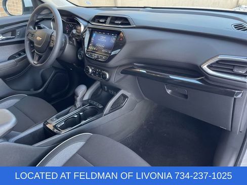 Certified 2023 Chevrolet TrailBlazer LT w/ Convenience Package image 27
