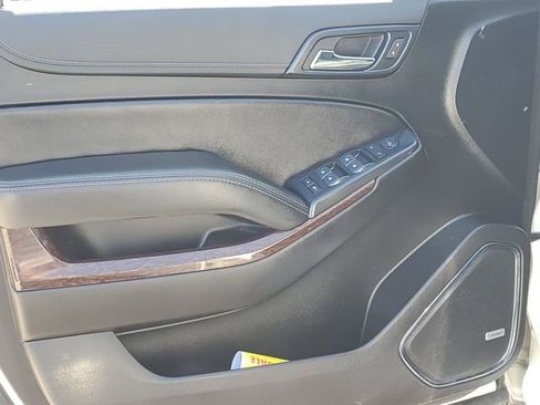Certified 2019 GMC Yukon SLE w/ SLE Value Package AWD/4WD image 22