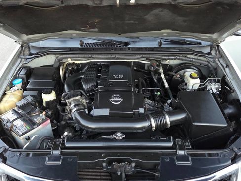 Used 2012 Nissan Pathfinder Silver image 47