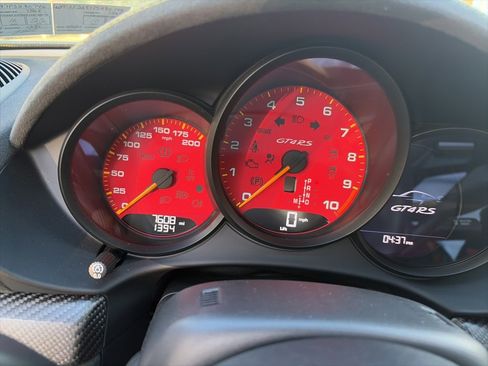 Certified 2023 Porsche 718 Cayman GT4 RS image 1