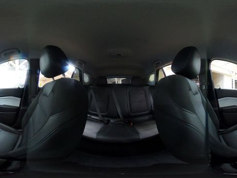 Used 2025 Chevrolet Trax LT image 41