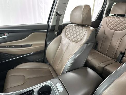 Used 2023 Hyundai Santa Fe Limited image 13