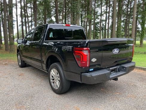 Used 2024 Ford F150 King Ranch w/ FX4 Off-Road Package image 5