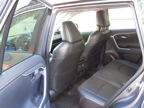 Certified 2021 Toyota RAV4 Limited AWD/4WD image 16