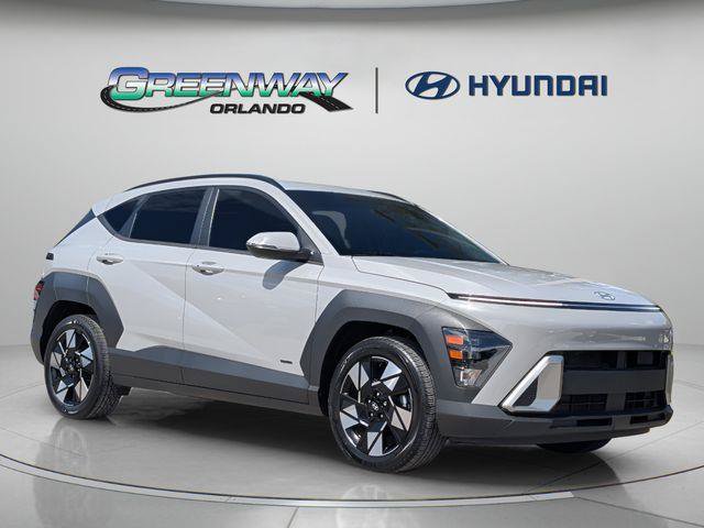 Used 2024 Hyundai Kona SEL FWD image 2
