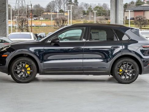 Used 2019 Porsche Cayenne image 56
