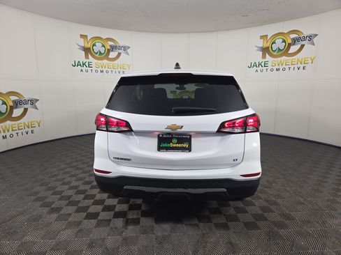 Used 2022 Chevrolet Equinox LT FWD image 9