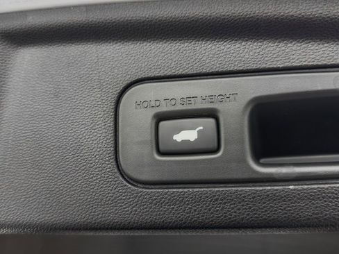 Used 2024 Acura MDX A-Spec image 11