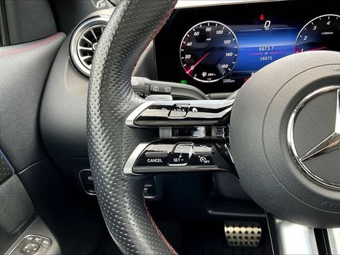 Certified 2024 Mercedes-Benz GLA 250 4MATIC image 13