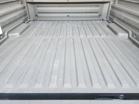 New 2026 Honda Ridgeline Black Edition image 10