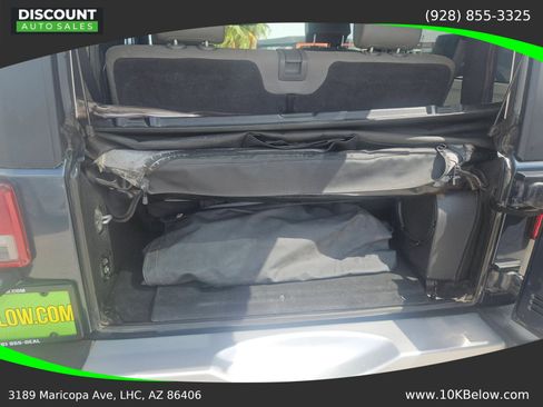 Used 2008 Jeep Wrangler Sahara w/ Dual Top Group image 11