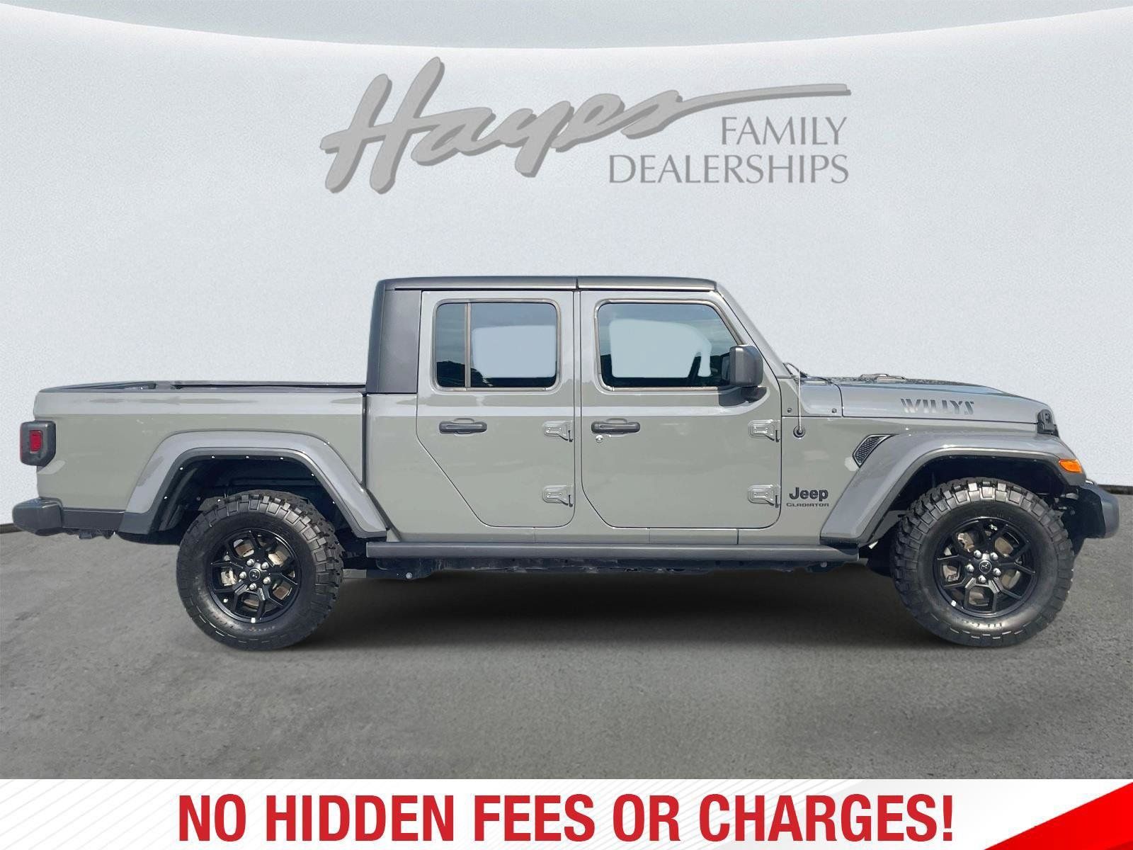 Used 2022 Jeep Gladiator Sport AWD/4WD image 2