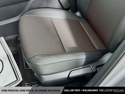 New 2026 Nissan Kicks SR w/ SR Premium Package FWD image 19