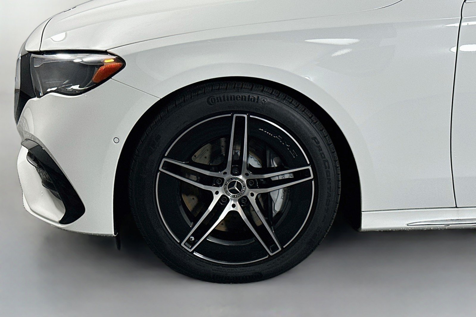 Used 2024 Mercedes-Benz E 450 4MATIC Sedan w/ Winter Package image 12
