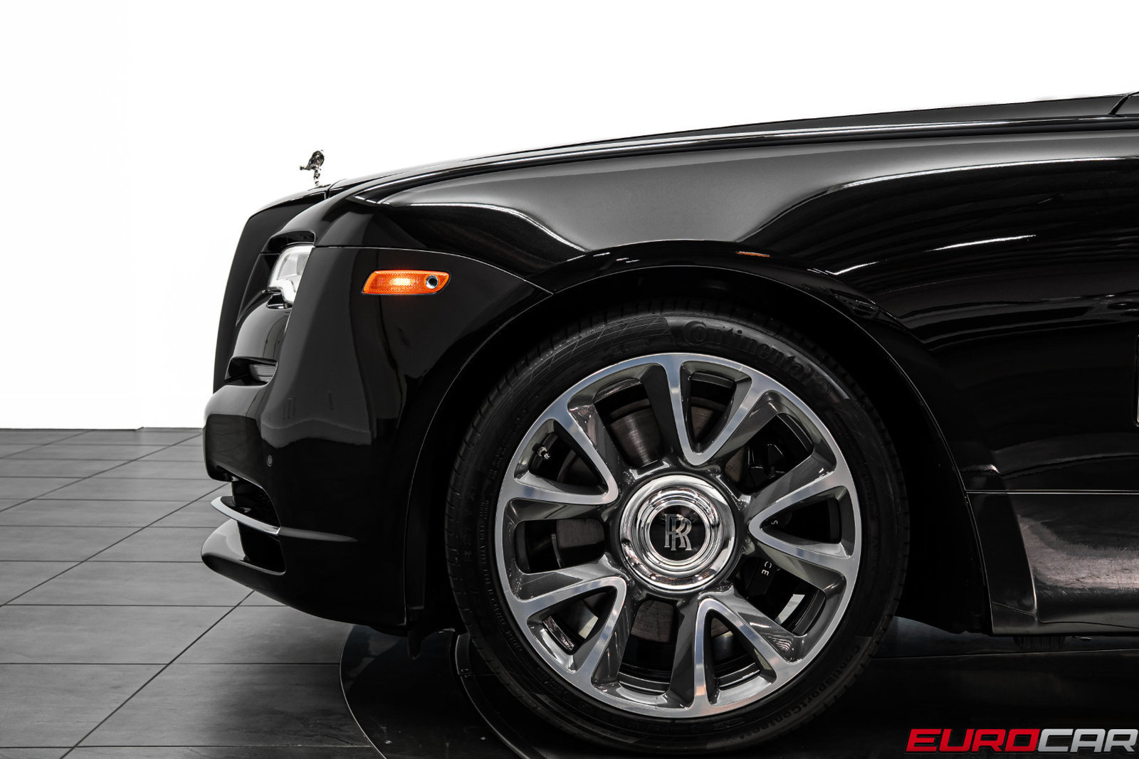Used 2019 Rolls-Royce Wraith RWD image 13