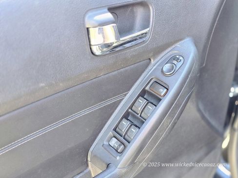 Used 2007 HUMMER H3 image 24