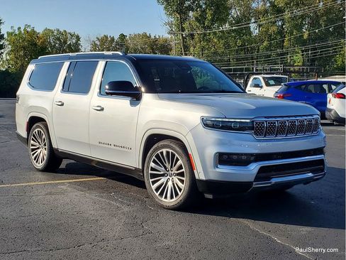 Used 2024 Jeep Grand Wagoneer L Series III image 19