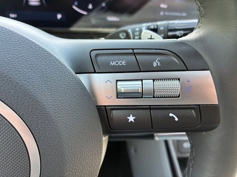 Used 2024 Hyundai Kona Limited AWD/4WD image 22