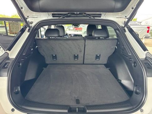 Used 2024 Chevrolet Equinox EV LT AWD/4WD image 25