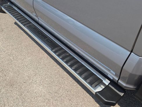 Used 2023 Ford F250 Lariat image 15