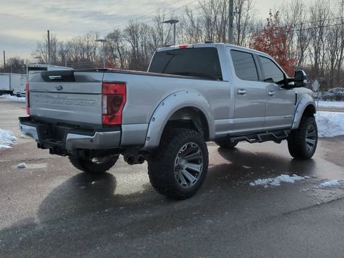 Used 2020 Ford F250 XLT w/ XLT Premium Package image 8