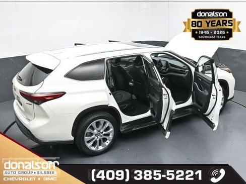 Used 2021 Toyota Highlander Limited image 27