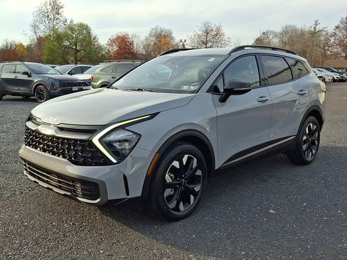 Certified 2023 Kia Sportage X-Line image 3
