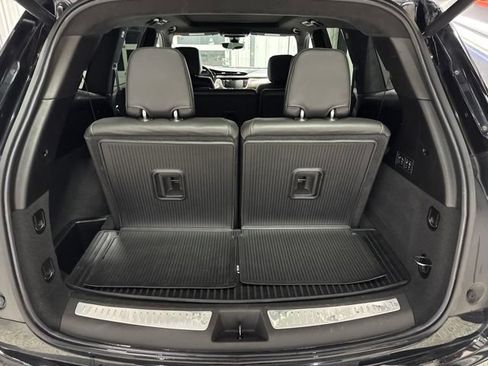 Used 2023 Cadillac XT6 Sport w/ Platinum Package AWD/4WD image 21