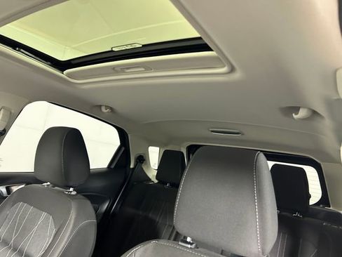 Used 2019 Ford EcoSport SE image 13