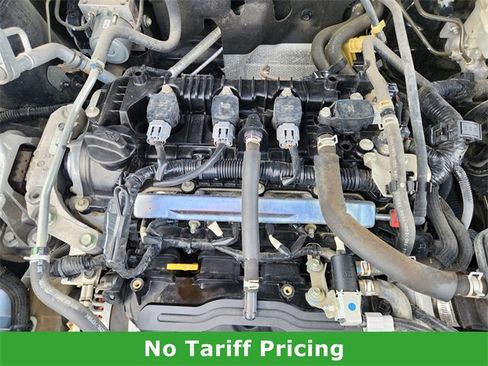 Used 2018 Nissan Kicks SV image 30