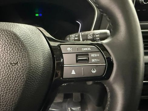 Used 2025 Honda Pilot Touring image 34