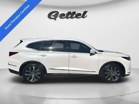 Used 2024 Acura MDX w/ Technology Package FWD image 4