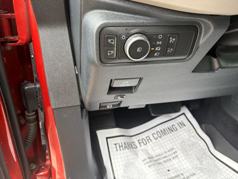 Used 2022 Ford Bronco Wildtrak image 15