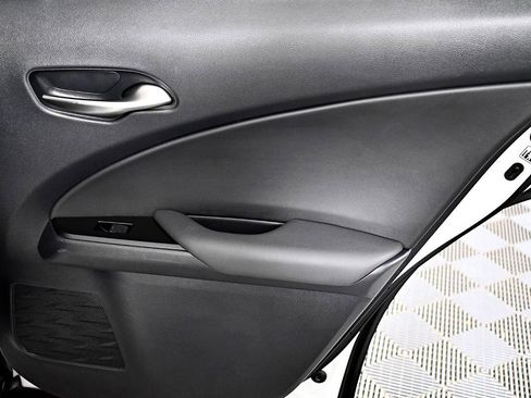 Used 2019 Lexus UX 250h F Sport image 42