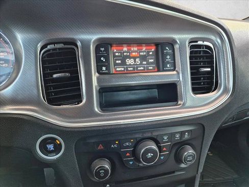 Used 2014 Dodge Charger SE w/ Connectivity Group RWD image 11